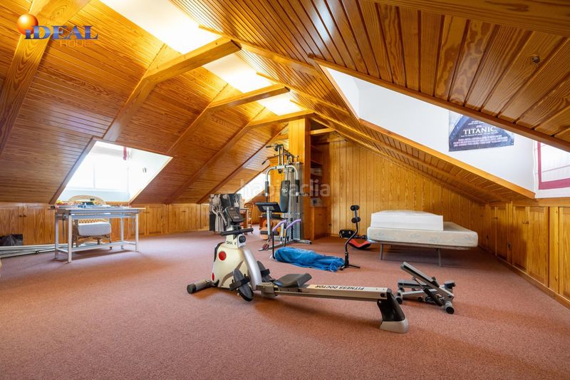 Foto 4c1e6414-8906-4b4d-82fd-9a8351e8afca. Xalet amb piscina a Atarfe