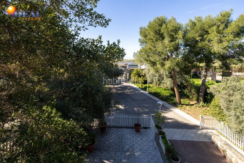 Foto ab210533-cda4-4d63-9865-c19f31e11a92. Xalet amb piscina a Atarfe