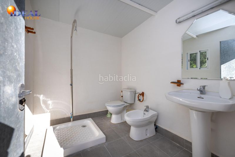 Foto b91db4ae-f6e6-47bb-9dd8-8bef96f32167. Xalet amb piscina a Atarfe