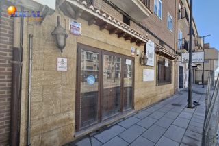 Miete Geschäftsraum in Avenida poniente 37. Amplio local comercial en armilla  oportunidad para reformar