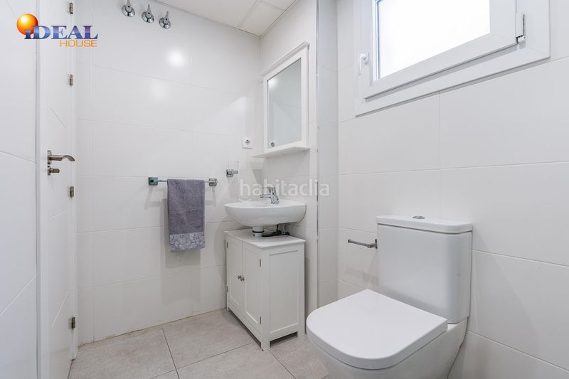 Foto cbd7498e-aa4c-4be6-8731-7bd7c6f10877. Pis amb aparcament piscina a Velilla - Velilla Taramay Almuñécar