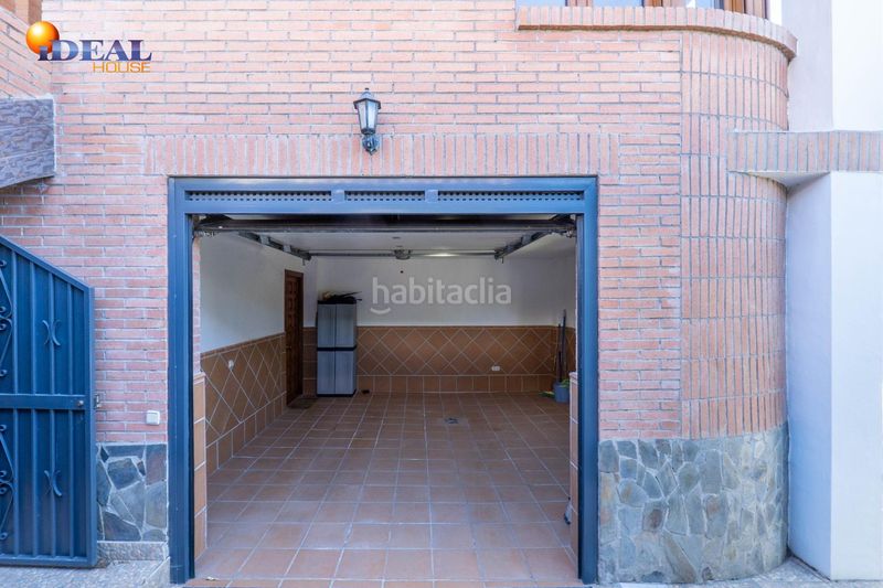 Foto bf390265-c14e-48dc-a5b8-1bd5844e973d. Casa amb aparcament a Peligros