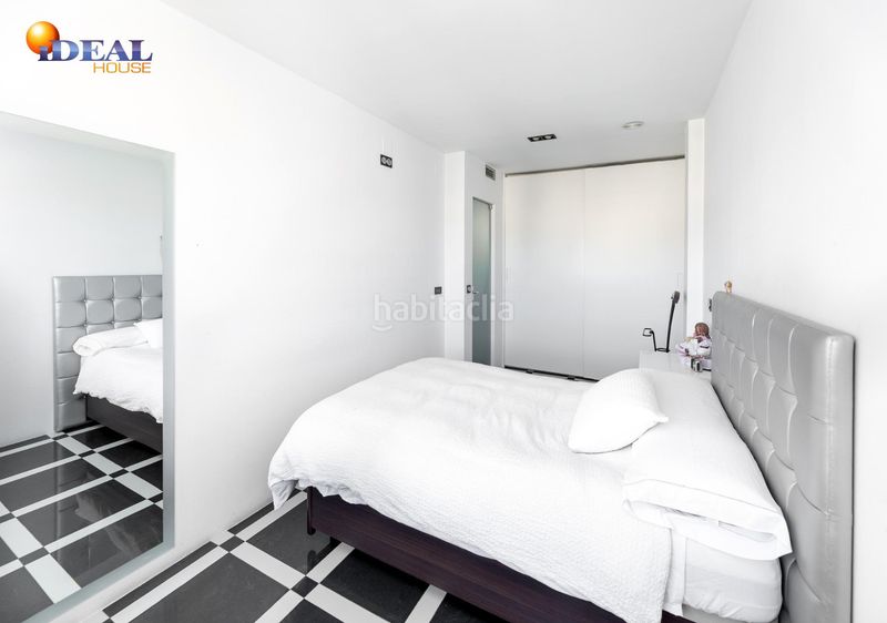 Foto b10a9f2e-5df5-42b9-bf1e-d3e47ad94f90. Casa venta de casa con calidades de lujo granada en Armilla