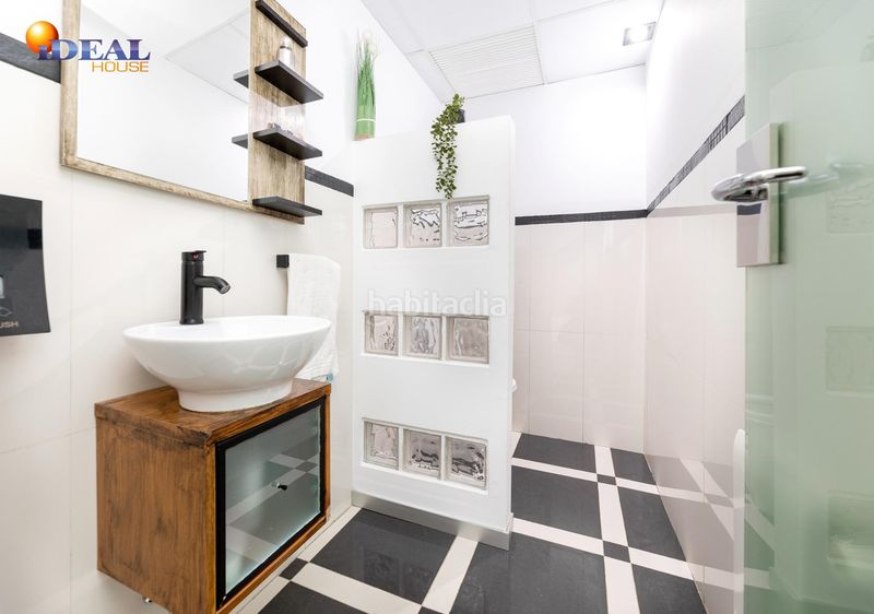 Foto debd7fcf-a455-450a-85ab-ba3f1f3a3e2e. Casa venta de casa con calidades de lujo granada en Armilla