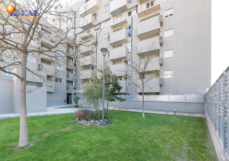 Foto d3a81c7e-5289-46bd-8654-554b0a9e16ae. Pis amb aparcament piscina a Campus de la Salud Granada