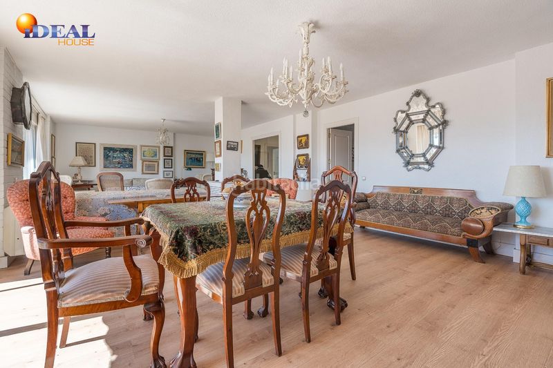 Foto 40812ac9-113c-4147-a58f-82b2358f8d9c. Àtic a Pajaritos Granada