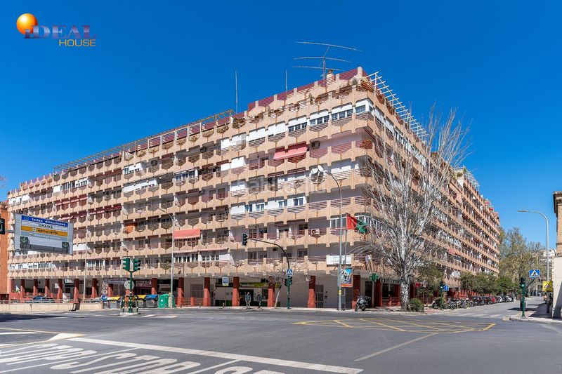 Foto c3388883-ae9d-489e-ab63-3cd4fb397a1b. Àtic a Pajaritos Granada