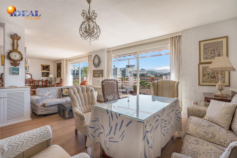 Foto dc805e87-ad22-422e-a1eb-b2bcc69446c1. Àtic a Pajaritos Granada