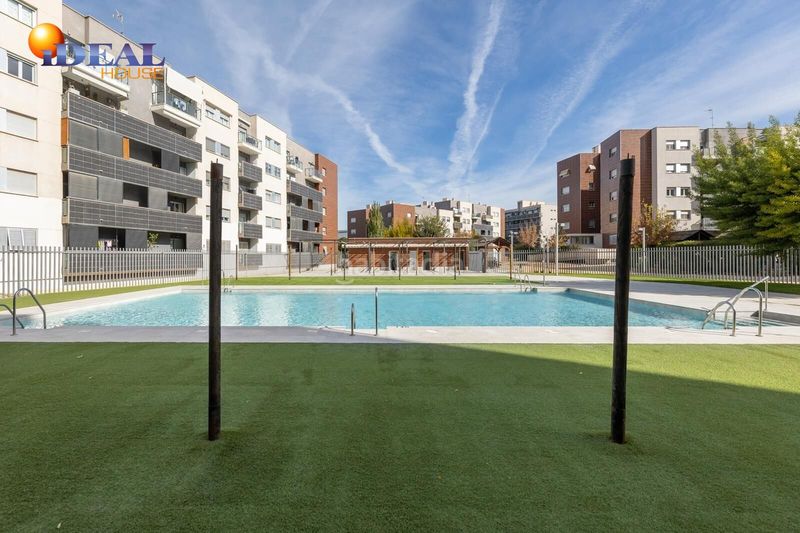 Foto 14c7238b-fc77-4e0f-9281-589aa35395cc. Pis amb aparcament piscina a Carretera de Granada-La Alcazaba Alhendín