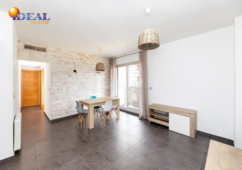 Foto 95220bfa-0ae3-47b4-a6fa-eb6f31db3750. Pis amb aparcament piscina a Carretera de Granada-La Alcazaba Alhendín