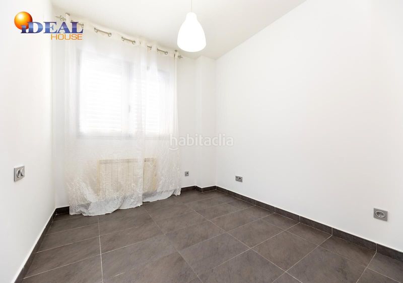 Foto d3bd902b-f63c-4008-bef4-28d3617da4e0. Pis amb aparcament piscina a Carretera de Granada-La Alcazaba Alhendín