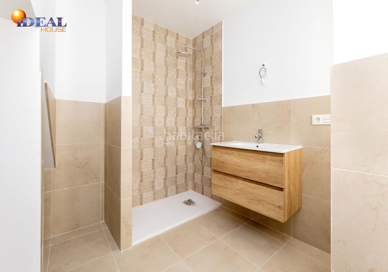 Foto 3ec1e94b-aa0d-4131-a2af-ab2b29859854. Piso encantador albaycín en Barrio de Albaicín Granada