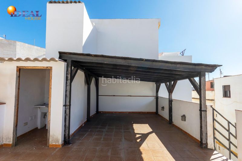 Foto ab2333b7-a1c7-46fc-836d-44d7af3a1f56. Casa a calle santa isabel 22 a Almuñecar centro Almuñécar