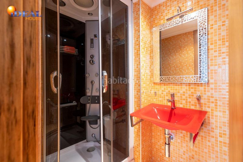 Foto d0511ef0-ce1a-42d4-8a17-57e87d07de98. Casa a calle santa isabel 22 a Almuñecar centro Almuñécar