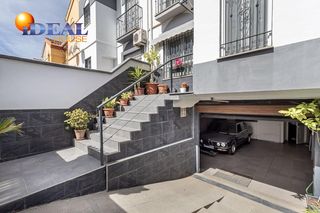 Maison jumelée  Calle clara campoamor. Adosada en atarfe