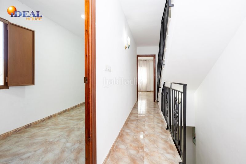 Foto 00a550c4-1cb2-41d3-9c53-543acae720a6. Masia amb aparcament a Poniente Armilla