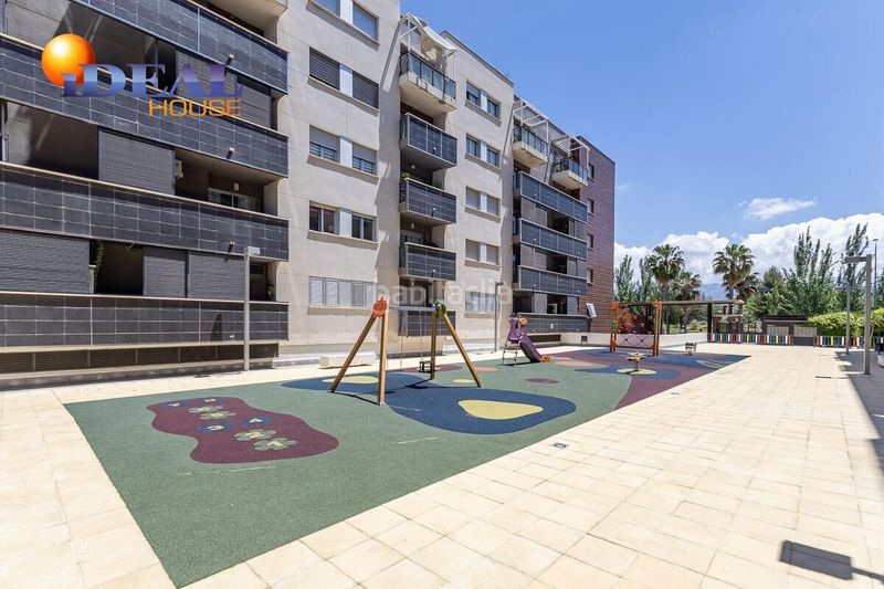 Foto 4ebf44e3-c439-42a5-9f28-f9fd7fc28655. Pis amb calefacció aparcament piscina a Carretera de Granada-La Alcazaba Alhendín