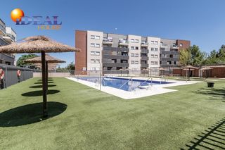 Appartement  Avenida circunvalacion. Piso en venta en alhendín, prácticamente nuevo