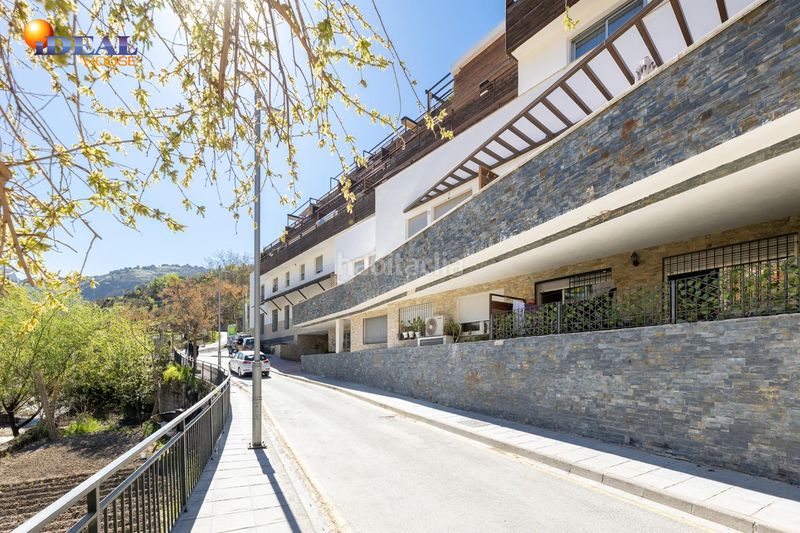 Foto a6f13815-f2de-4272-9397-7b26c523d207. Pis amb aparcament a Monachil pueblo Monachil