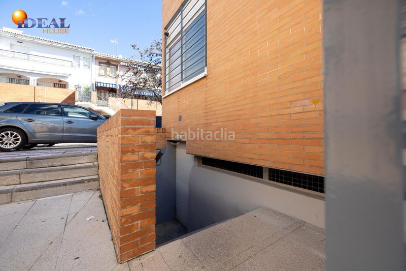 Foto 7a84a3ce-abe9-4afe-b2a9-ecf8a09a4e2f. Pis amb aparcament a Albolote