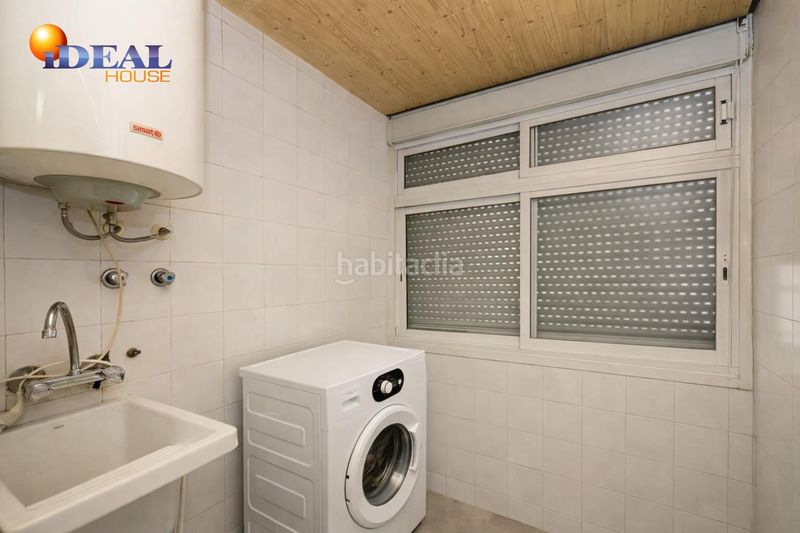 Foto abba4e3e-beb6-4d79-aa4e-efe1927b208c. Pis amb aparcament a Albolote