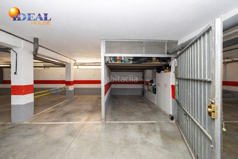 Foto bd11b11a-8133-43d7-8faf-e4f7ab5340f8. Pis amb aparcament a Albolote