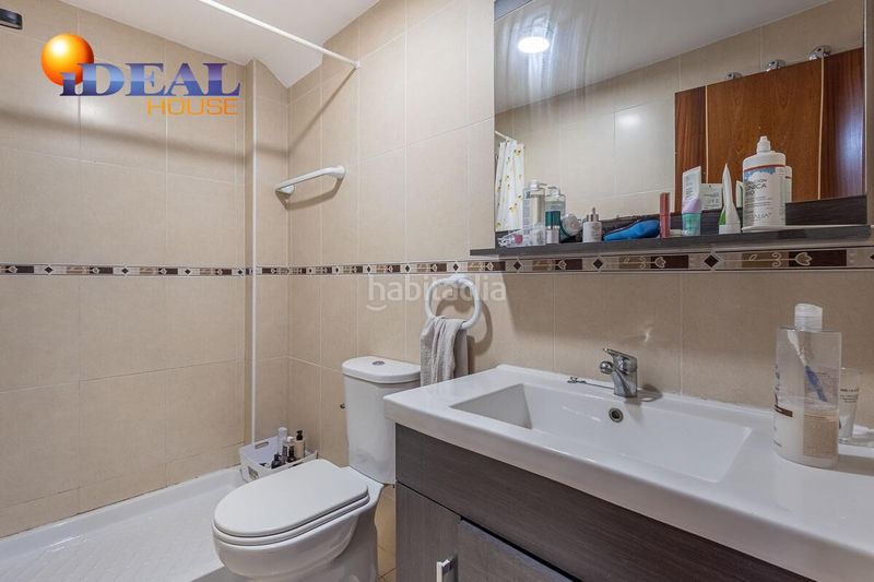 Foto f791c612-b1e9-42be-9810-3bbd0a4e2f52. Pis amb aparcament a Barrio de la Vega Monachil