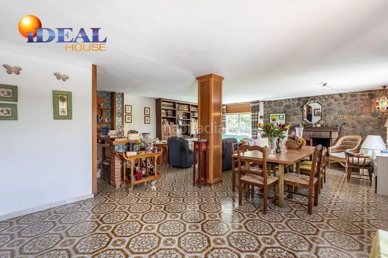 Foto 49e2cfeb-7cb7-4157-9dd6-e0e8c4298759. Casa amb aparcament piscina a Ogíjares