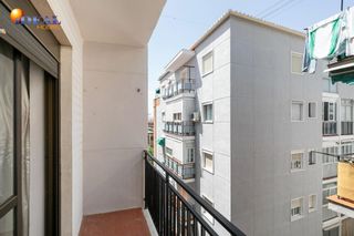 Pis  Avenida avenida don bosco. Piso con gran potencial en una de las mejores zonas de granada
