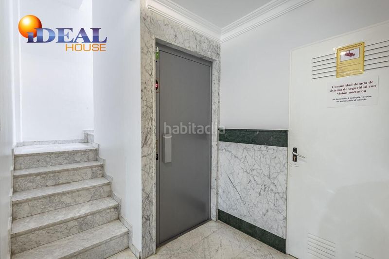 Foto 4e8d2a6b-5538-43e8-87a8-b11a3f0d411d. Pis a Centro - Sagrario Granada