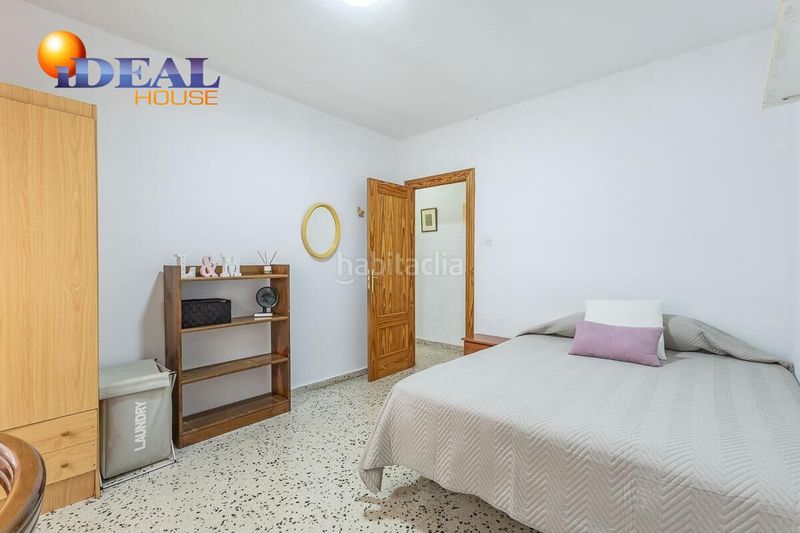 Foto dfbe3f05-0b99-4c59-9589-e90ddb8fd5b7. Pis a Centro - Sagrario Granada