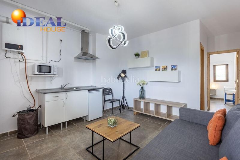 Foto f7ca6282-aa6f-47e4-860d-59061e3e97ee. Edificio in Arenas del Rey