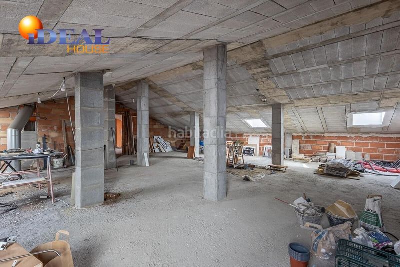 Foto fbec4ef8-4f15-4a2f-a403-098bf26456aa. Edificio in Arenas del Rey
