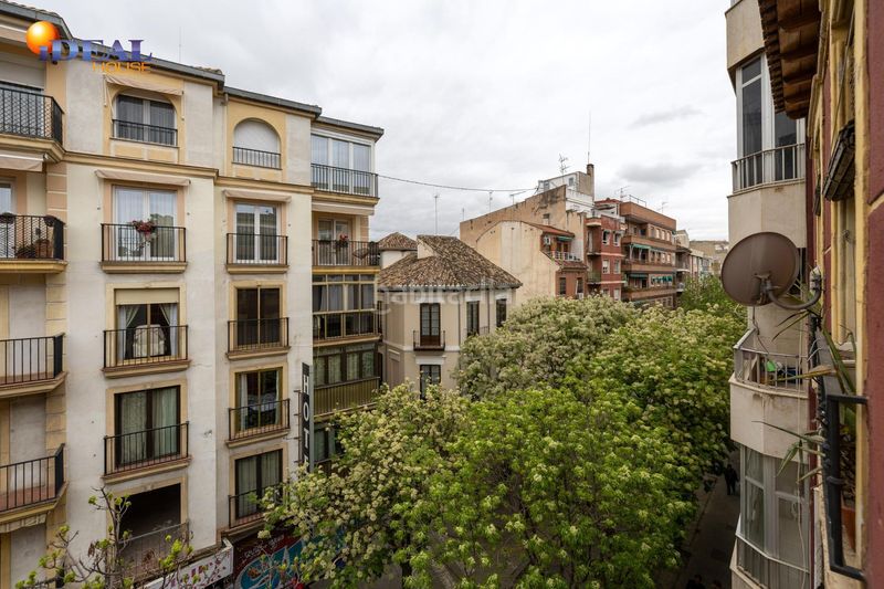Foto 40d4ec60-b703-4052-9568-27295c951eed. Etagenwohnung in Centro - Sagrario Granada
