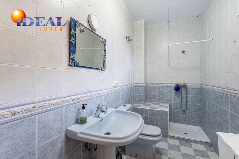 Foto cdf74698-9a79-4df1-b1b6-217d6fa26812. Xalet amb calefacció aparcament piscina a Gójar
