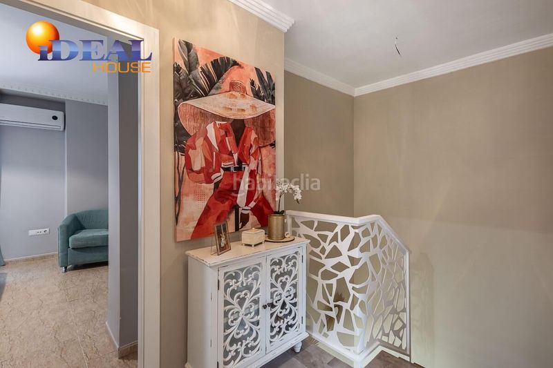Foto e9cdcadb-e98e-44ad-a5b7-d67de237048f. Casa adossada amb aparcament a Atarfe