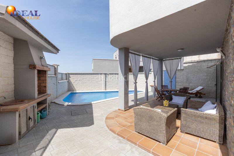 Foto 2271af4d-c014-4537-8a5e-0a6352b92ed7. Casa amb aparcament piscina a Alfacar