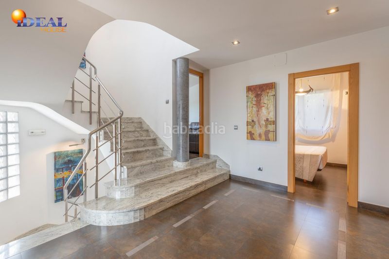 Foto 4effe782-4ea8-45d3-a01d-ea5fc2baad17. Casa amb aparcament piscina a Alfacar