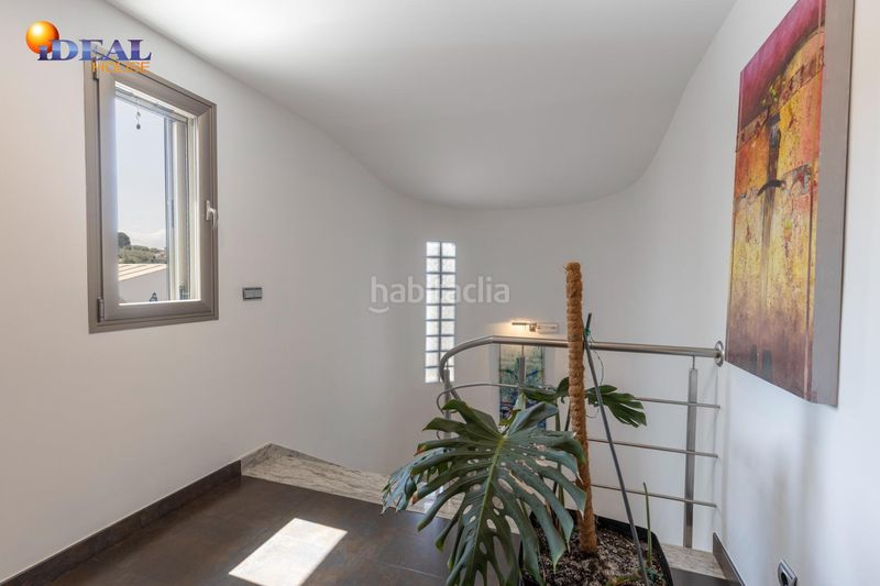 Foto a3b97bed-656d-486a-88f4-084f8a6db4d2. Casa amb aparcament piscina a Alfacar