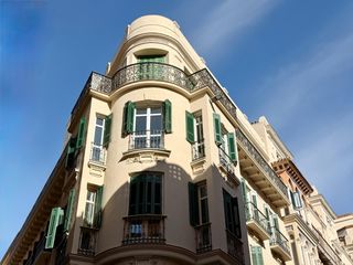 Piso en Plaza marques del vado maestre 3. Magnífica residencia histórica en esquina en el centro histórico