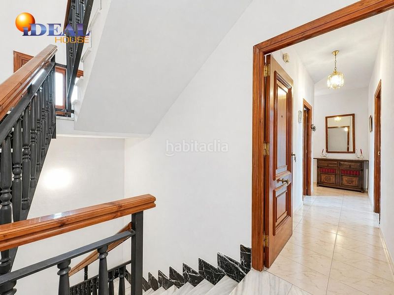 Foto 6e7405c0-b79a-42ca-a946-b79b7544005e. Casa amb calefacció aparcament a Baza