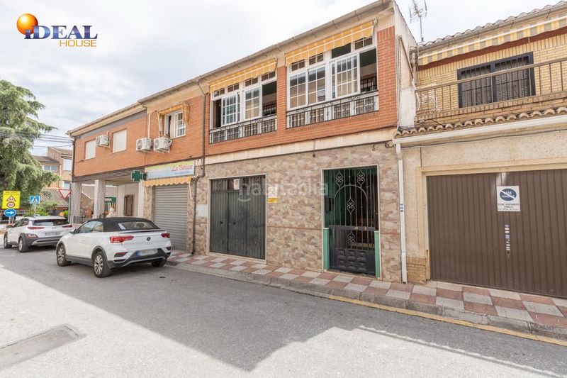 Foto 5f9afc6e-0284-43cc-b971-6f5cd6f26e7d. Casa amb aparcament a San Miguel Armilla