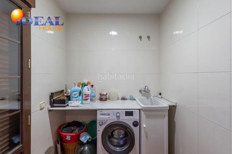 Foto 0745b7aa-f58c-45ac-90d0-9e5fb86d2d90. Casa amb calefacció aparcament a Cájar