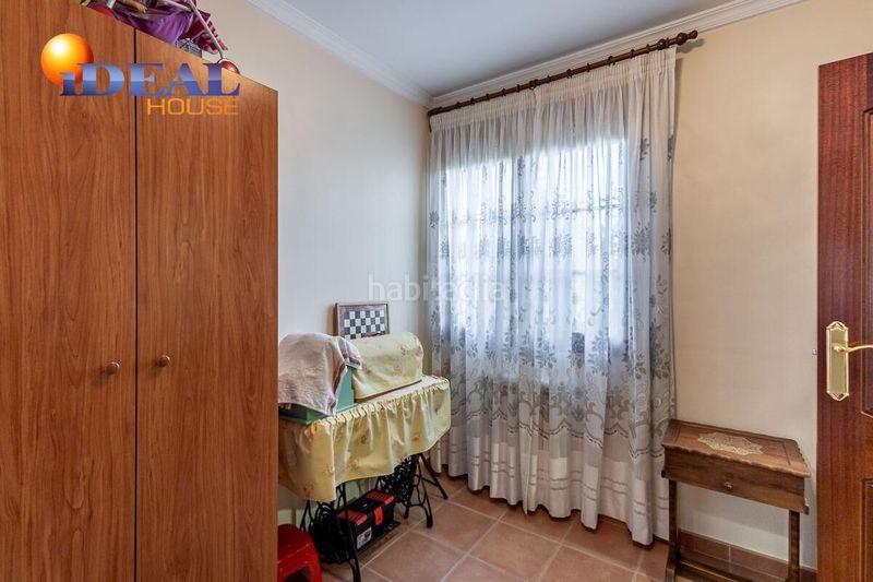 Foto 5ff098aa-0b9f-4676-8e9d-447c2635197d. Casa amb calefacció aparcament a Cájar