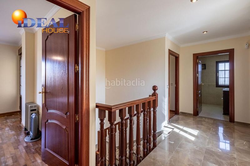 Foto 8638973a-890d-4cfb-8431-9a557976f3e2. Casa amb calefacció aparcament a Cájar