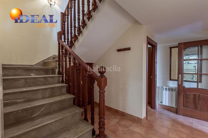 Foto a05d9053-965d-4265-95d8-73dbf370c330. Casa amb calefacció aparcament a Cájar