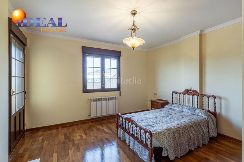 Foto b63af754-8c38-4b2b-b827-8da53cf258f0. Casa amb calefacció aparcament a Cájar