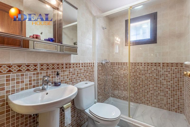 Foto c5ac7082-b8e1-4a01-bc1b-59b1eb820de1. Casa amb calefacció aparcament a Cájar