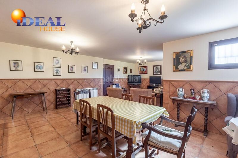 Foto fab31b01-405b-4a32-9c12-537b3e8a5a94. Casa amb calefacció aparcament a Cájar