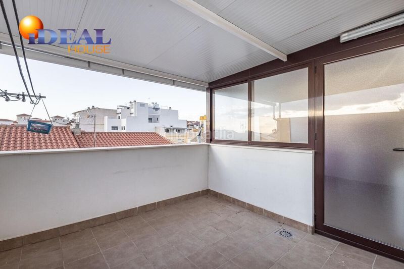 Foto 586139fe-021f-46d6-9cac-40268756a1a4. Casa amb calefacció aparcament a Maracena